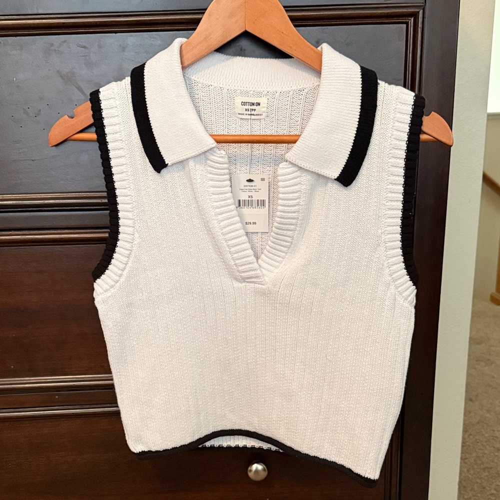 NWT Cotton On White and Black Knit Crop Top
